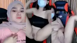 Arunika Hijab Binal Bugil Colmek Live Video by YouJizz Arunika Hijab Binal Bugil Colmek Live Video by YouJizz