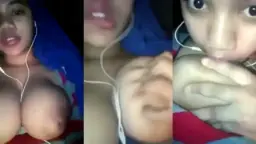 Mainin Tetek Gede Jilbab Biru Video by xNxx